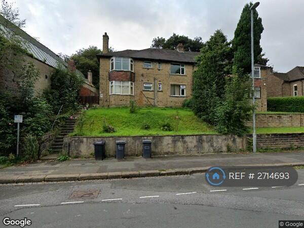 Studio flat in St. Johns Villas, Huddersfield, HD1 (#2714693)