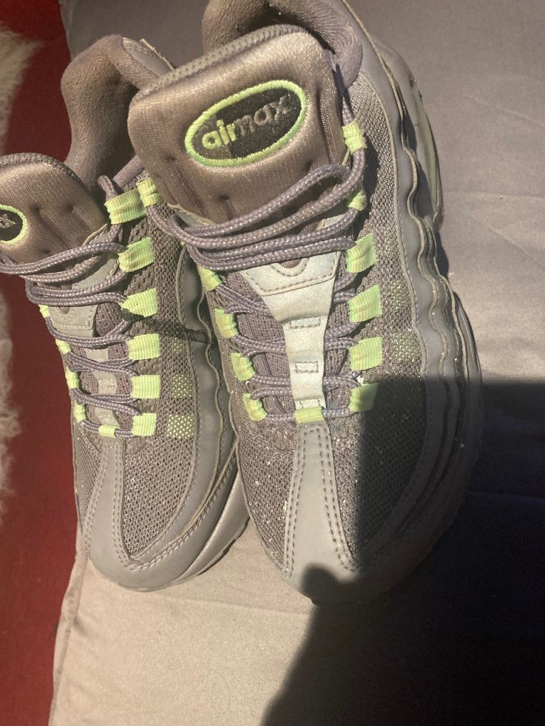 Nike Air Max 95 Trainers – Grey with Neon Accents, Good Condition