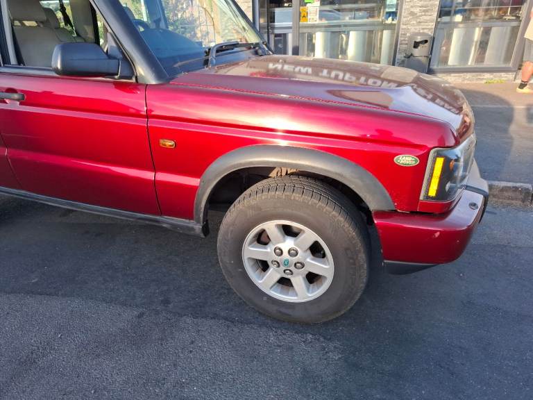 Wanted , Discovery 2   wing