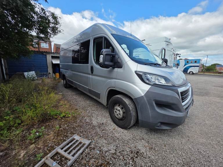 2016 5 Berth Self Build Camper Van Full Cooker + Sola Fridge Off Grid New Engine