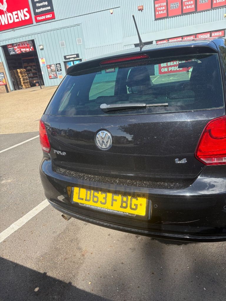 Volkswagen, POLO, Hatchback, 2013, Semi-Auto, 1390 (cc), 5 doors