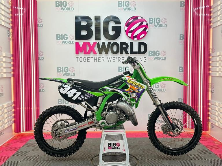 Kawasaki KX 125 1996 - Pro Circuit / Splitfire Replica - Full Nut & Bolt Restora