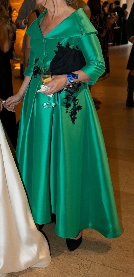 Veni Infantiono mother of the bride dress