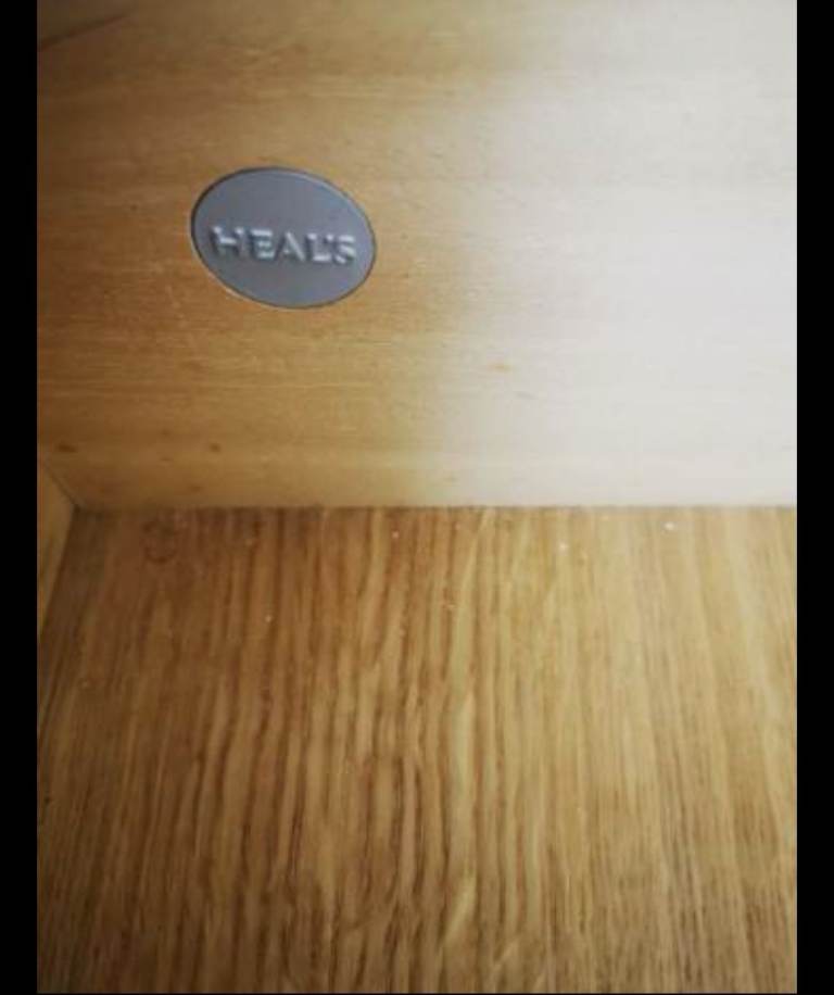 Heel's side board