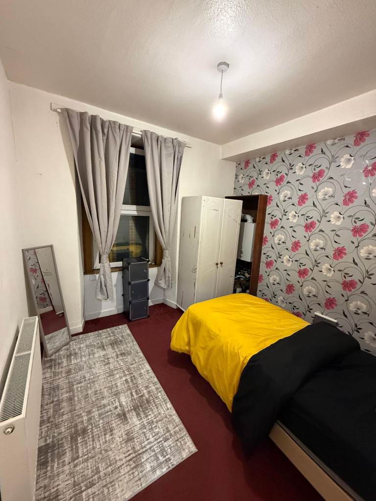 Room for Rent 