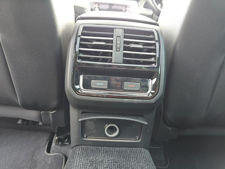 2018 Volkswagen Passat 1.8 TSI 180 R-Line 5dr DSG [Panoramic Roof] ESTATE PETROL Automatic