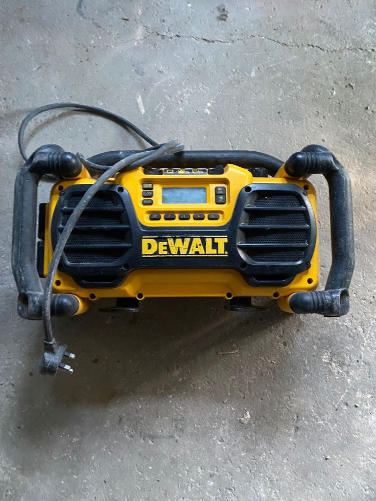 Dewalt site radio
