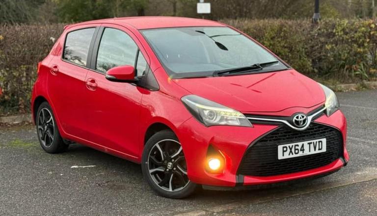 TOYOTA YARIS 1.3 VVT-I SPORT PETROL 2014 (64)