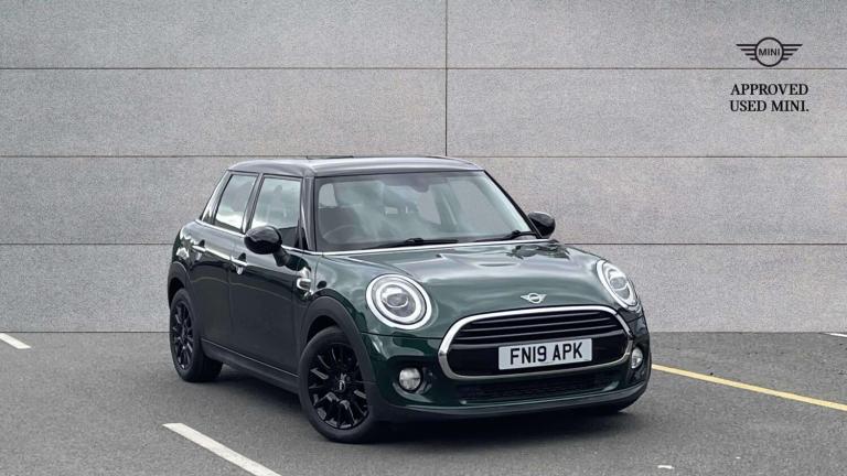 2019 MINI Hatch 1.5 Cooper Classic II 5dr Auto Hatchback Petrol Automatic
