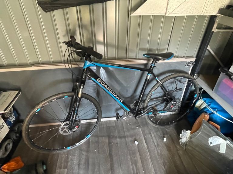 Boardman Hybrid Bike – Good Condition, Black/Blue