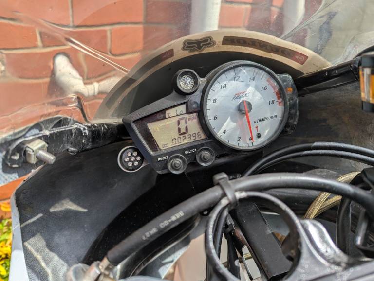 Yamaha r6 5sl track bike 