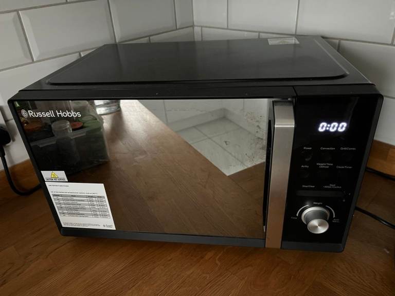 Russell Hobbs 900W Air Fryer Microwave