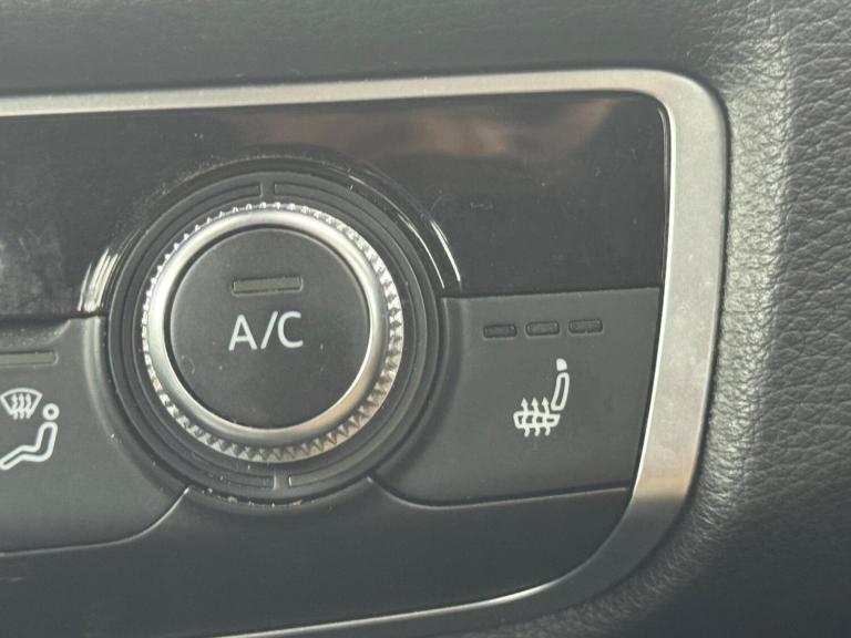 2016 Audi A3 2.0 TFSI S line Sportback S Tronic Euro 6 (s/s) 5dr HATCHBACK Petrol Automatic