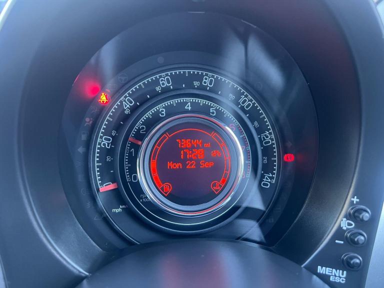 2011 Fiat 500 0.9 TwinAir Plus 3dr HATCHBACK PETROL Manual