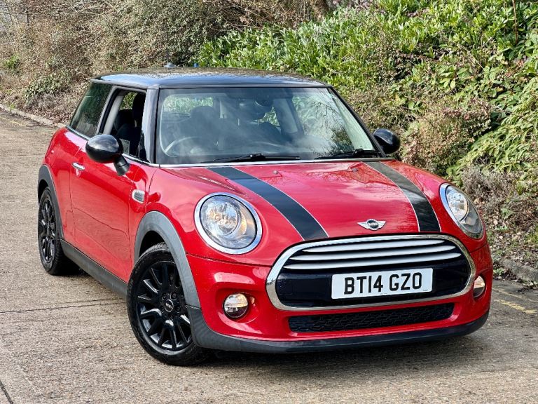 2014 MINI Hatch 1.5 Cooper (CHILI Pack) £20 Road Tax
