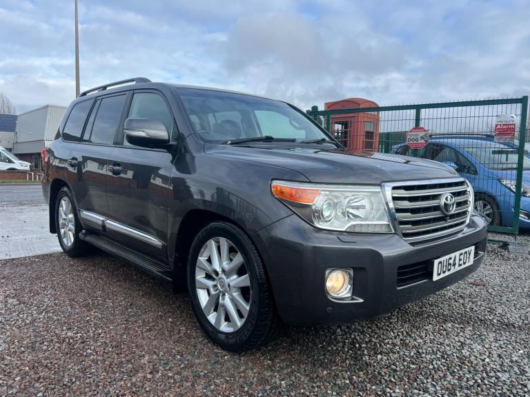 TOYOTA LAND CRUISER 4.5 D-4D V8 5dr Auto 7 seats fully loaded