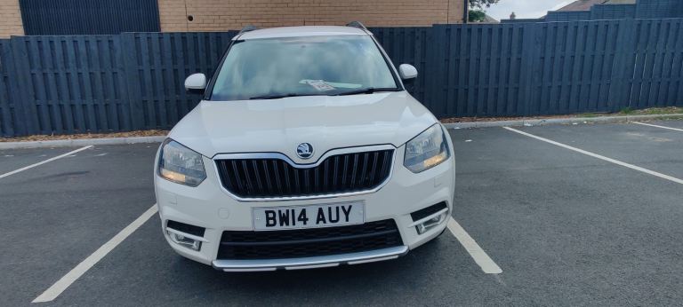 Skoda, YETI, Hatchback, 2014, Manual, 1968 (cc), 5 doors