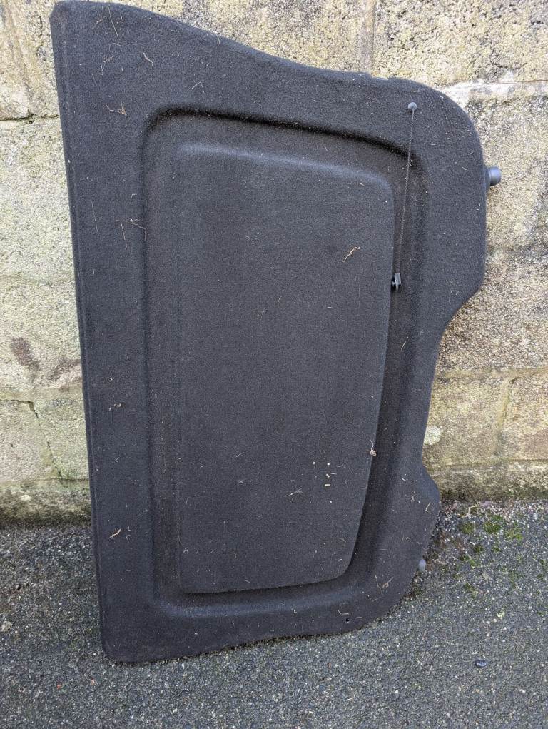 Ford Focus 2011-2018 parcel shelf 