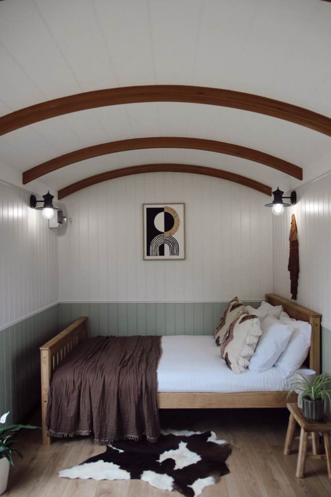 Discover Meadow View Country Park – Book Your Escape Today!