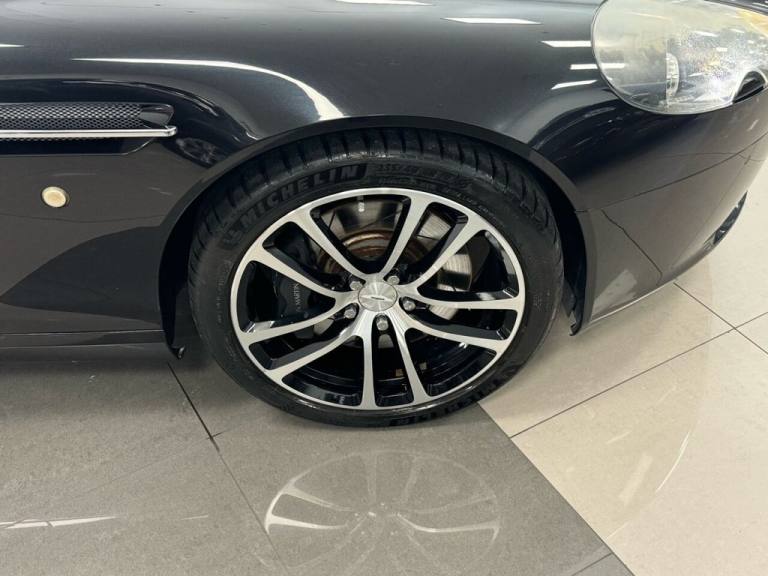 2011 Aston Martin DB9 6.0 V12 Coupe 2dr Petrol T-TronicII Euro 5 (470 bhp) Coupe Petrol Automatic