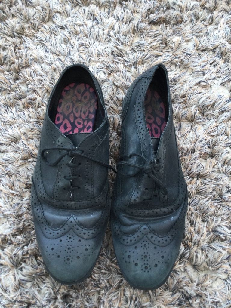 Clarks 6.5F black leather school shoes. Worn but still ok. £1. Torquay