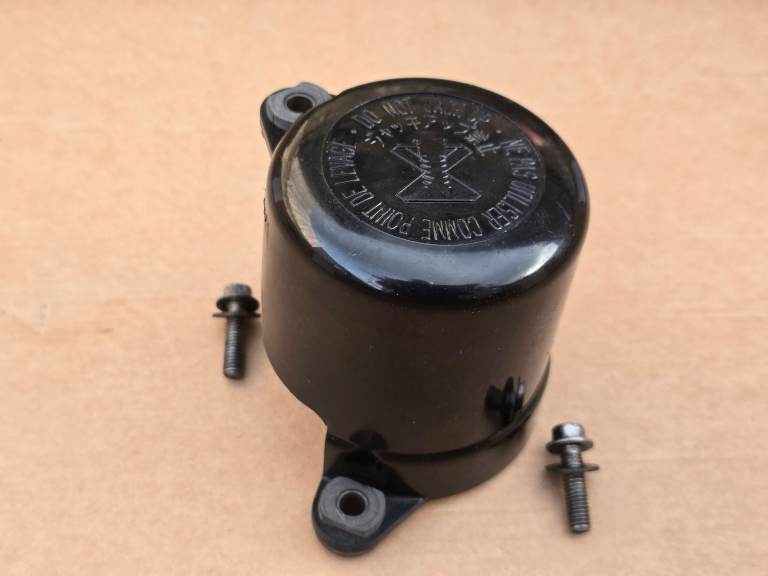 Honda CBF 1000 SC58 Oil Filter Cover