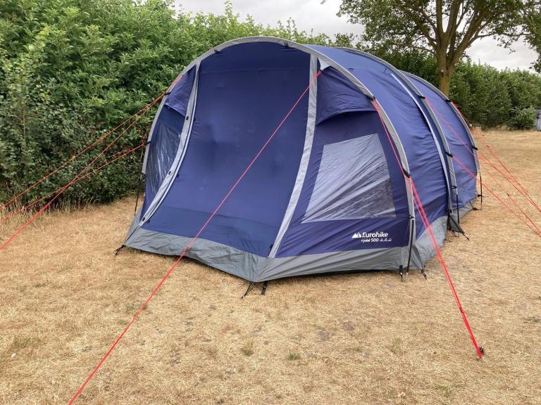 Tent Eurohike Rydal 500 *Plus FREE gas camping stove!*