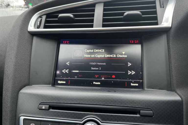 2016 DS Automobiles DS 4 1.6 BlueHDi Elegance Hatchback 5dr Diesel Manual Euro 6 (s/s) (120 ps) H...