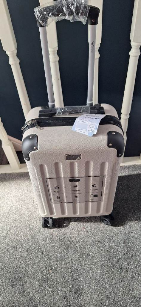 Lugg 20 inches suitcase
