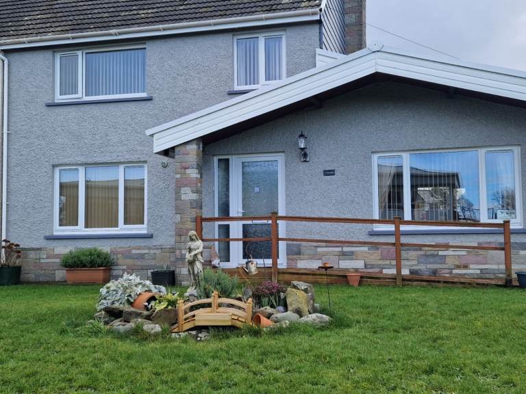 semi detatched house for sale nr aberporth.cardigan bay