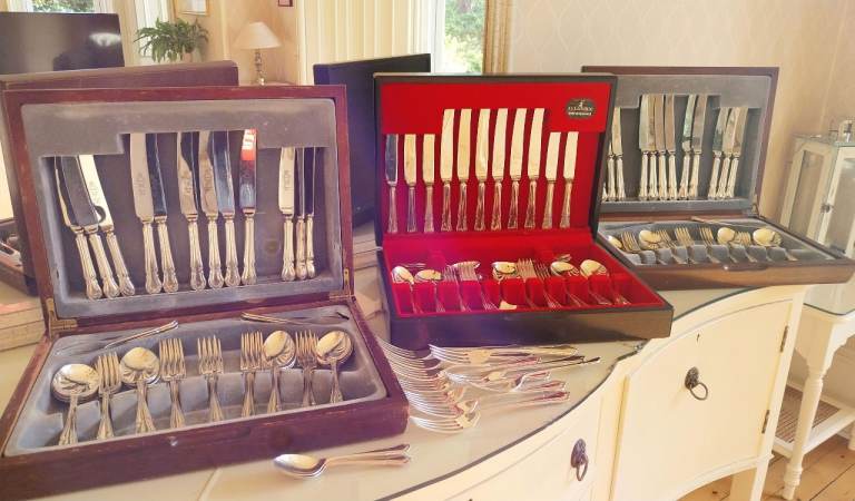 Cutlery Sets