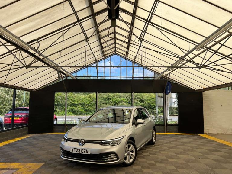 2023 Volkswagen Golf 1.5 TSI Life 5dr HATCHBACK PETROL Manual