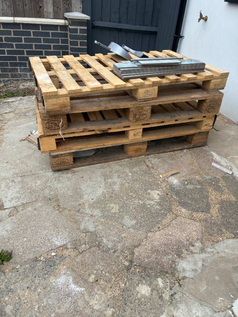  Free Heavy duty wood pallet