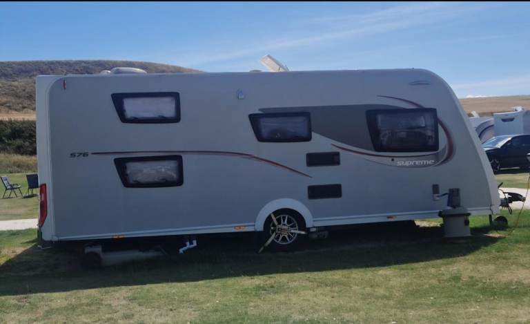 ELDDIS SUPREME 576 (2015) 6 BERTH CARAVAN FOR SALE