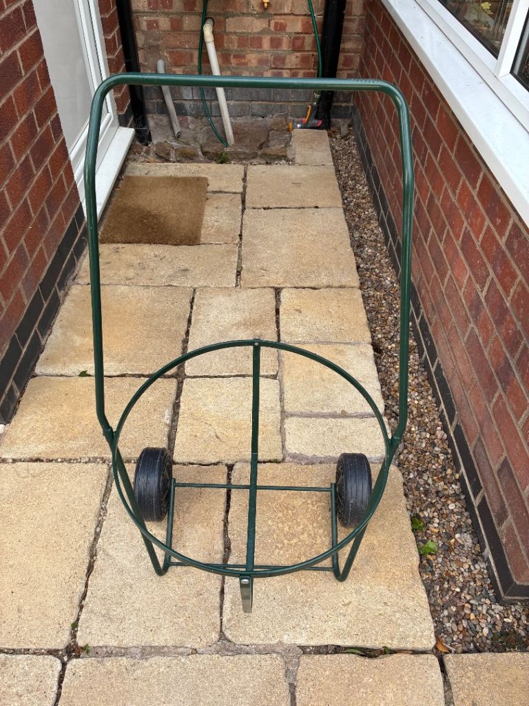 Green Metal Garden Rubbish Bin Trolley with Wheels, GOOD condition