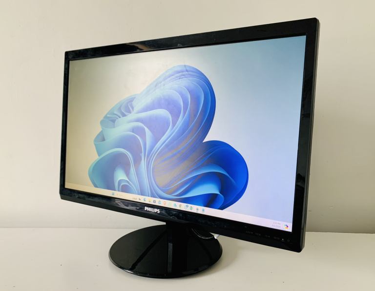 24 inch Full HD LCD monitor - pc/mac- Philips 246V5LSB