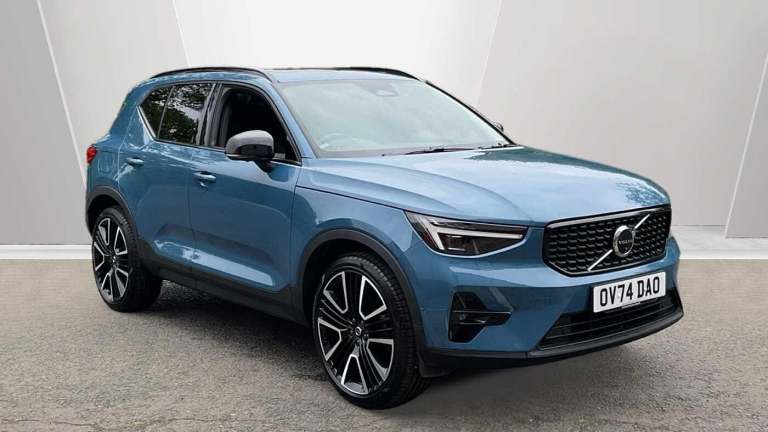  Volvo XC40 Ultra, B4 Mild hybrid, Petrol, Dark Petrol/Electric Hybrid Automatic