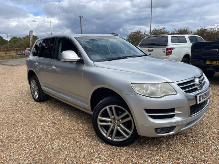 2009 Volkswagen Touareg 2.5 Touareg Altitude TDI E4 AUTO 5dr SUV Diesel Automatic