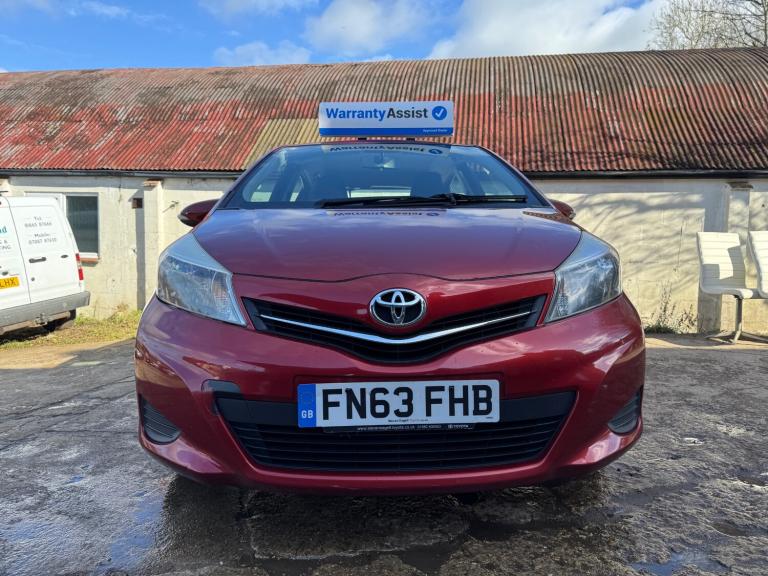 2013 Toyota Yaris 1.33 VVT-i TR 5dr HATCHBACK Petrol Manual