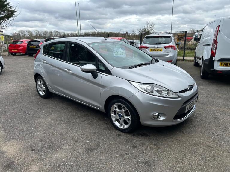 2011 Ford Fiesta 1.25 Zetec 5dr [82] HATCHBACK Petrol Manual