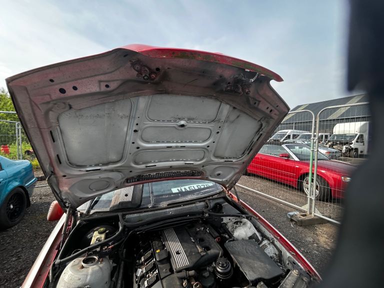 Bmw e46 325 m sport pre face lift breaking drift track car