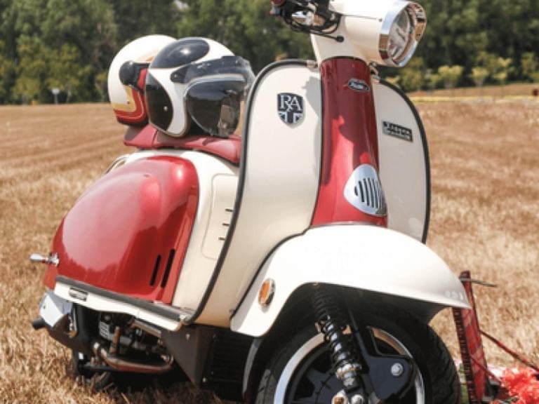 Royal Alloy TG 300 S | Tigara Grande a Modern Classic scooter| For Sale