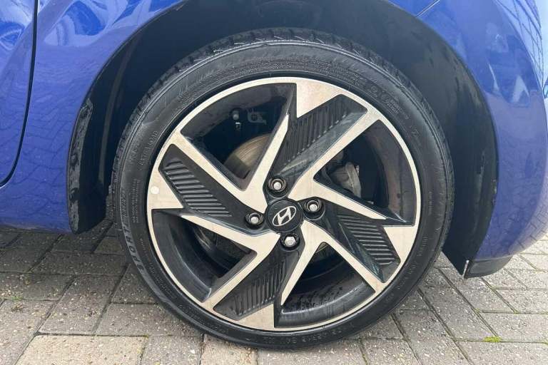 2022 Hyundai i10 1.0 MPi Premium 5dr HATCHBACK Petrol Manual