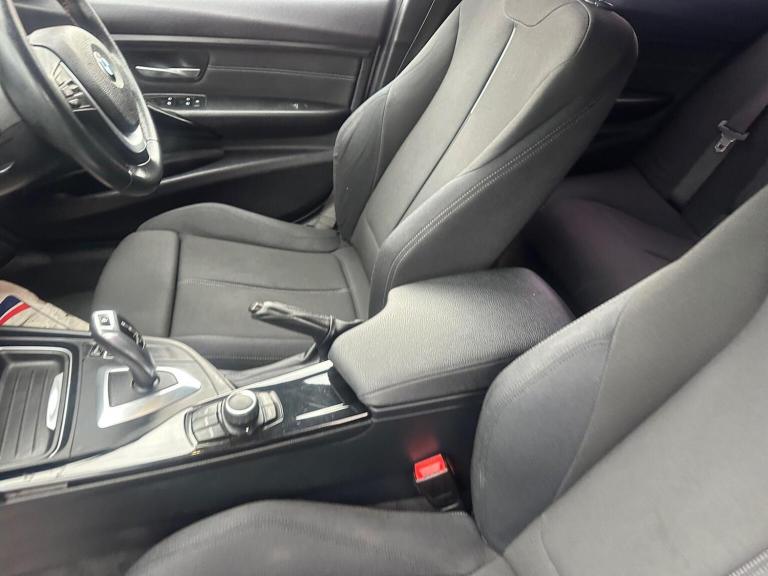 BMW 3 SERIES 2.0 318d Sport Touring Auto Euro 5 (s/s) 5dr 2013