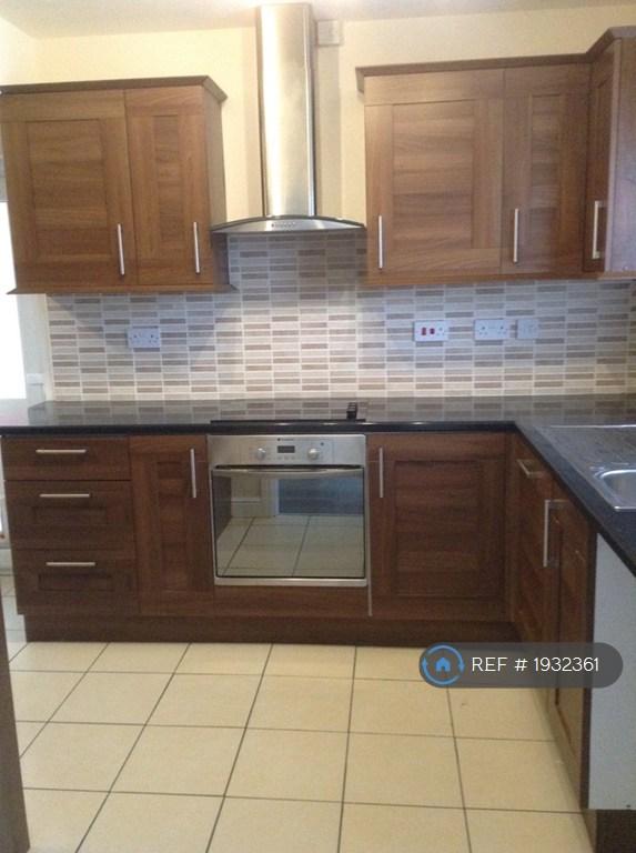 3 bedroom house in St Lawrence Road, Nuneaton, CV10 (3 bed) (#1932361)