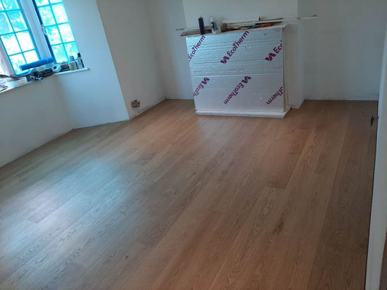 Carpet-vinyl-Laminate-Lvt-Spc-wood-floors 