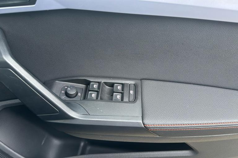  SEAT Ibiza 1.0 Tsi Fr Sport Hatchback 5dr Petrol Manual Euro 6 s/s 95 Ps