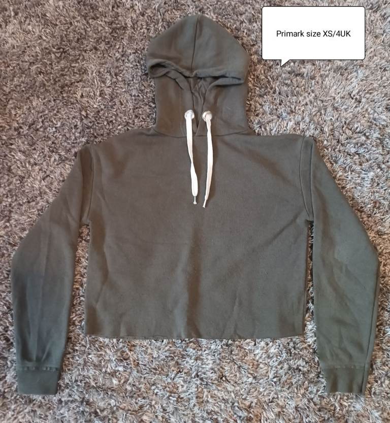 Size 4UK Primark olive green crop hoodie £2