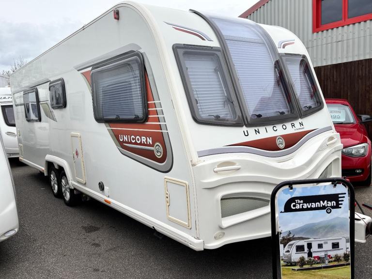 BAILEY UNICORN CARTAGENA  4 BERTH FIXED BED !