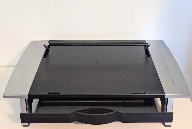 Fellowes Monitor/Laptop Riser Plus. Black/Silver. 